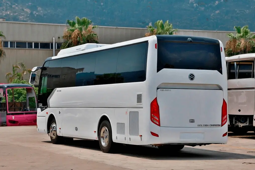 Rent Golden Dragon XML6896-6957 