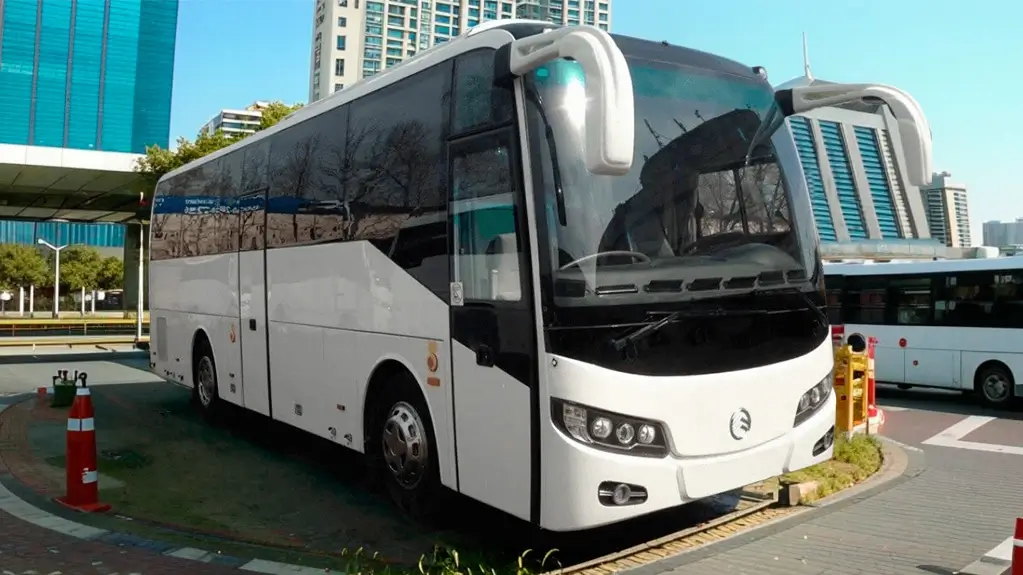 Rent Golden Dragon XML6896-6957 