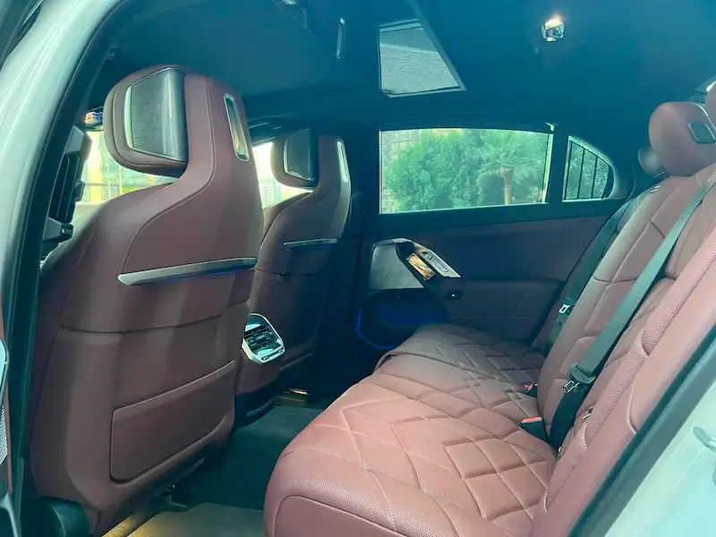 BMW 7 Series for rent