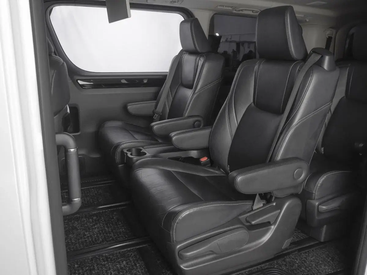 Toyota Hiace for rent in Dubai